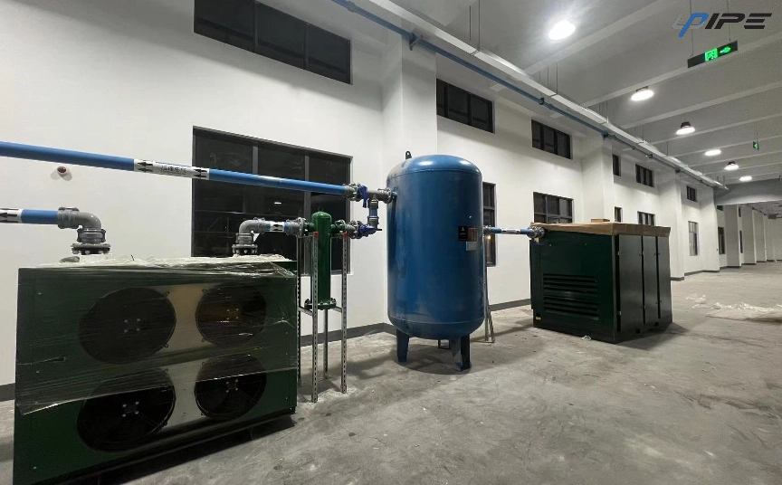 Fabrika Hava Temini i&ccedil;in Basın&ccedil;lı Hava Borusu Montaj D&uuml;zeni